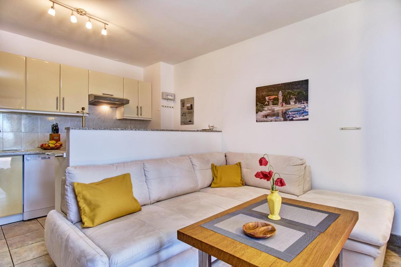 Apartment Mateo Miholascica Dış mekan fotoğraf