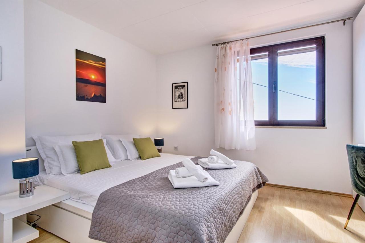 Apartment Mateo Miholascica Dış mekan fotoğraf